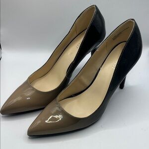 Nine West Two-Tone Black and Beige Heels